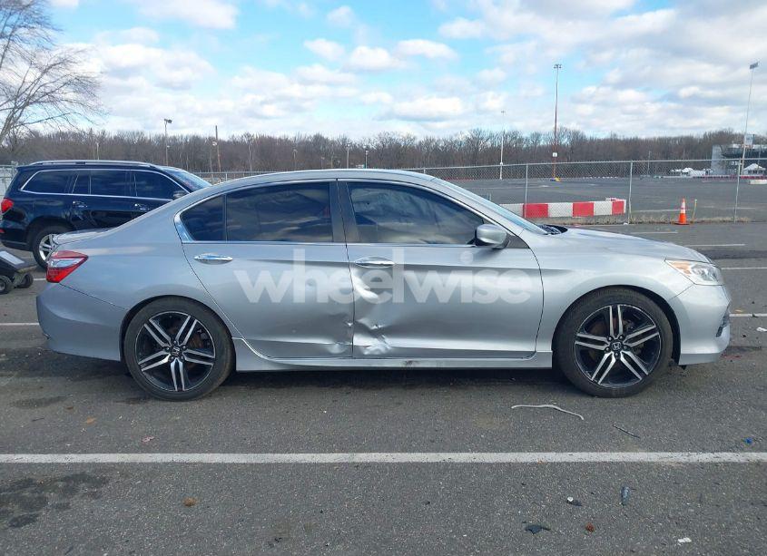 Photo 13 of 2017 Honda Accord SPORT SE (VIN 1HGCR2F13HA073563)