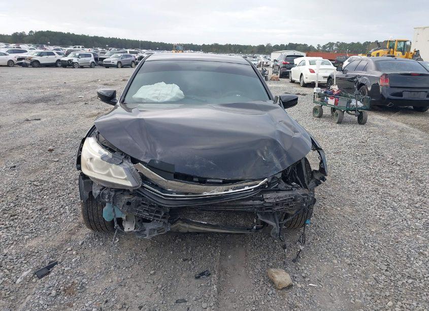 Photo 12 of 2017 Honda Accord SPORT SE (VIN 1HGCR2F13HA080643)