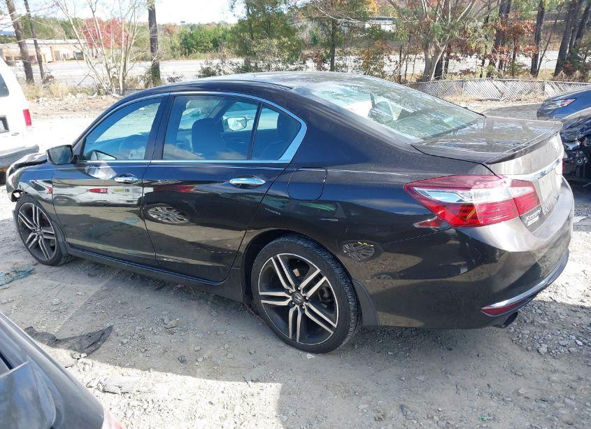 Photo 14 of 2017 Honda Accord SPORT SE (VIN 1HGCR2F13HA152912)