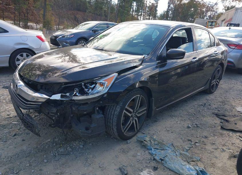 Photo 2 of 2017 Honda Accord SPORT SE (VIN 1HGCR2F13HA152912)