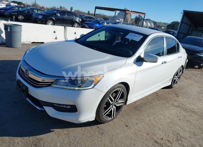 Photo 2 of 2017 Honda Accord SPORT SE (VIN 1HGCR2F13HA237619)