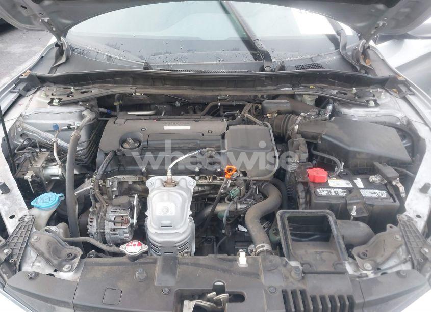 Photo 10 of 2017 Honda Accord SPORT SE (VIN 1HGCR2F13HA283676)