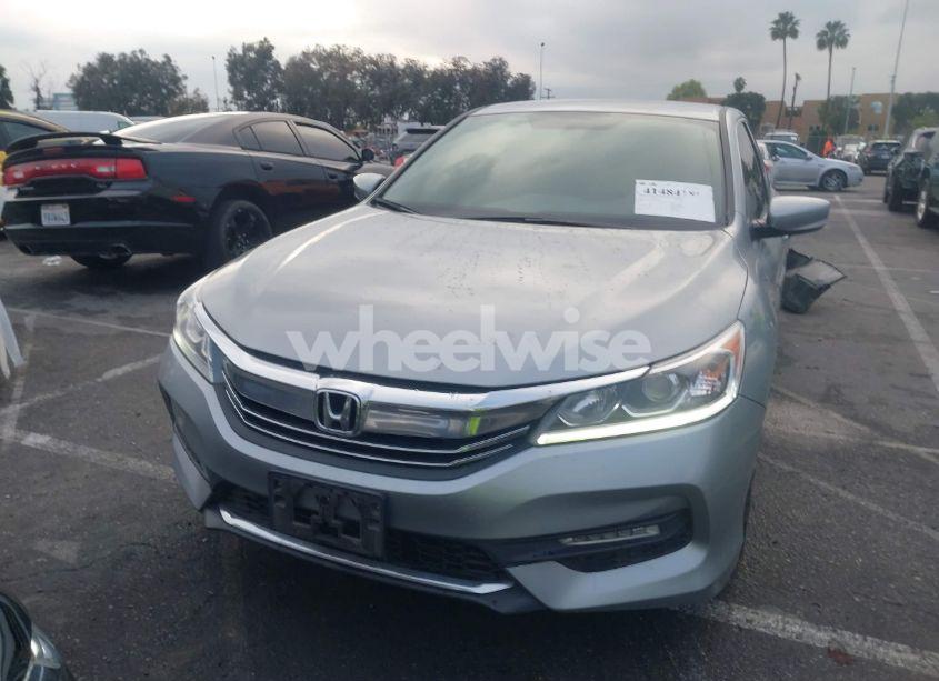 Photo 13 of 2017 Honda Accord SPORT SE (VIN 1HGCR2F13HA283676)