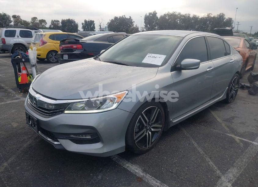 Photo 2 of 2017 Honda Accord SPORT SE (VIN 1HGCR2F13HA283676)