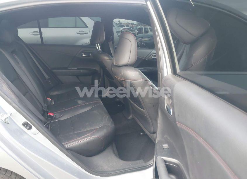 Photo 8 of 2017 Honda Accord SPORT SE (VIN 1HGCR2F13HA283676)