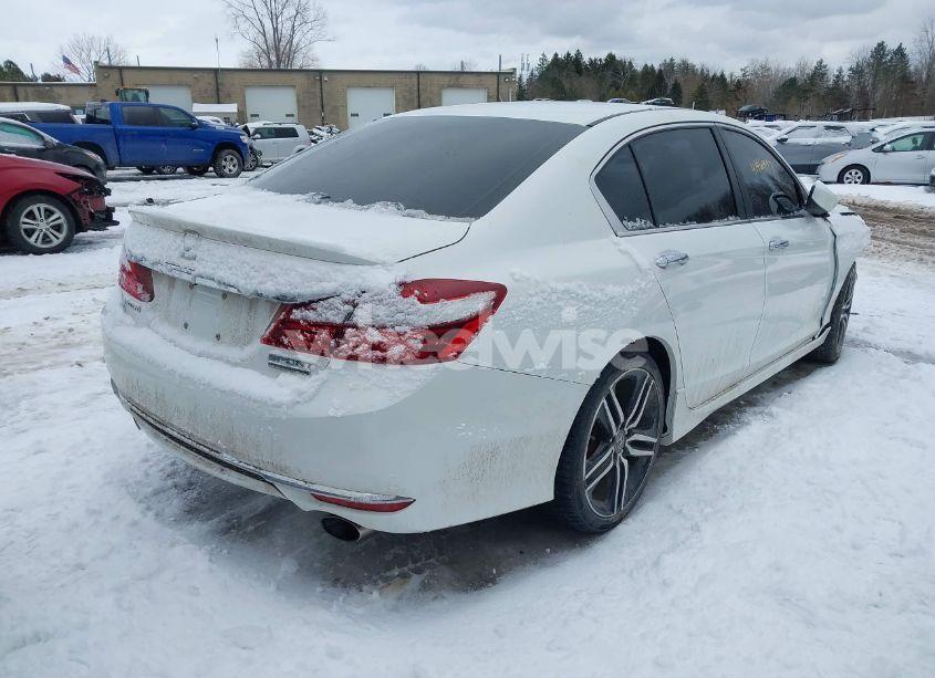 Photo 4 of 2017 Honda Accord SPORT SE (VIN 1HGCR2F14HA031192)
