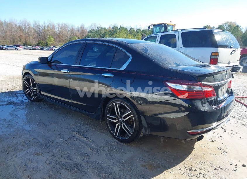 Photo 3 of 2017 Honda Accord SPORT SE (VIN 1HGCR2F14HA066251)
