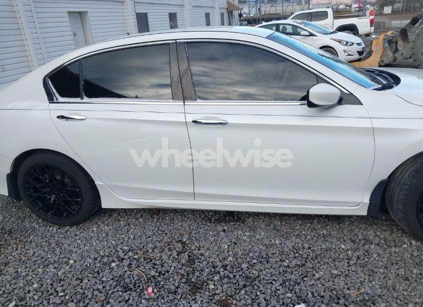 Photo 14 of 2017 Honda Accord SPORT SE (VIN 1HGCR2F14HA090131)