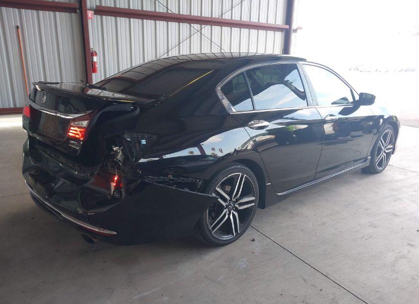 Photo 4 of 2017 Honda Accord SPORT SE (VIN 1HGCR2F14HA124455)