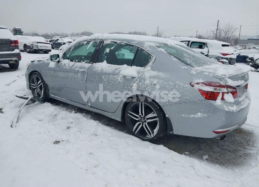 Photo 3 of 2017 Honda Accord SPORT SE (VIN 1HGCR2F14HA170190)