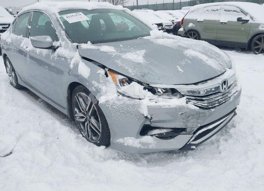 Photo 6 of 2017 Honda Accord SPORT SE (VIN 1HGCR2F14HA170190)