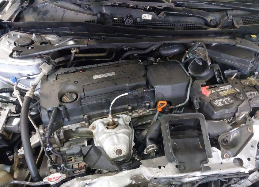 Photo 10 of 2017 Honda Accord SPORT SE (VIN 1HGCR2F14HA173235)