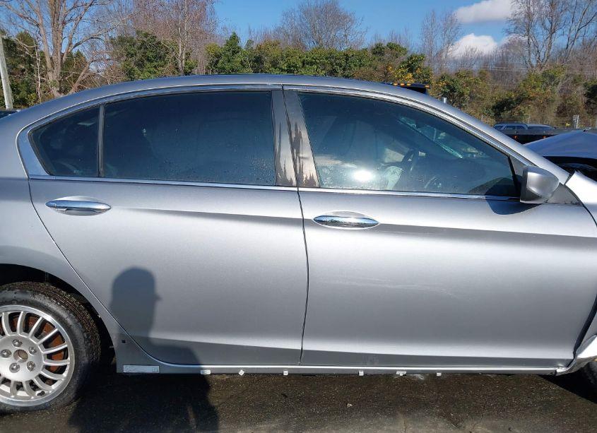 Photo 13 of 2017 Honda Accord SPORT SE (VIN 1HGCR2F14HA173235)