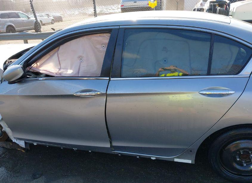 Photo 14 of 2017 Honda Accord SPORT SE (VIN 1HGCR2F14HA173235)