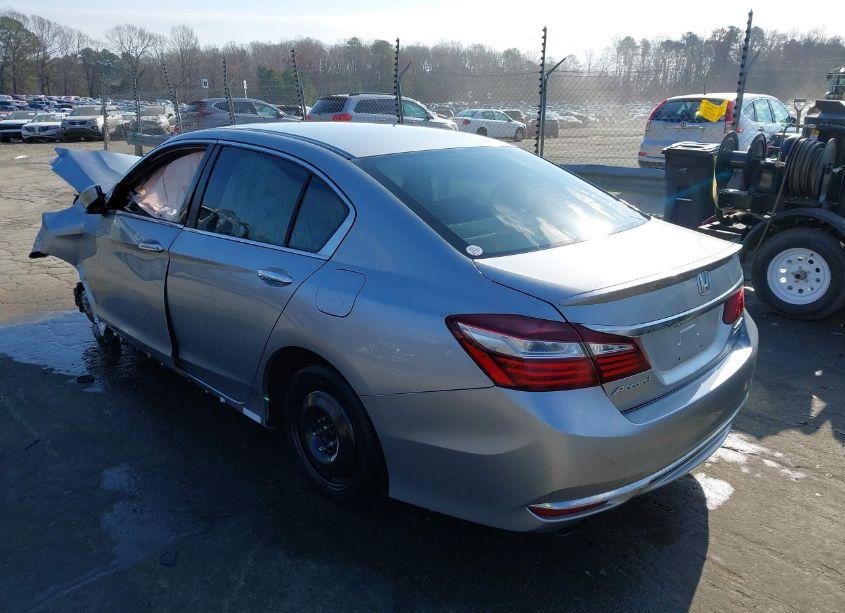 Photo 3 of 2017 Honda Accord SPORT SE (VIN 1HGCR2F14HA173235)