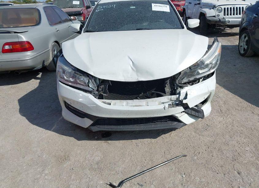 Photo 13 of 2017 Honda Accord SPORT SE (VIN 1HGCR2F14HA196479)