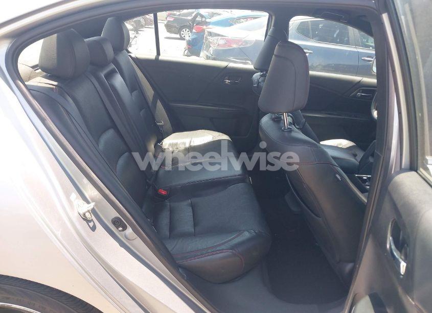 Photo 8 of 2017 Honda Accord SPORT SE (VIN 1HGCR2F15HA186298)