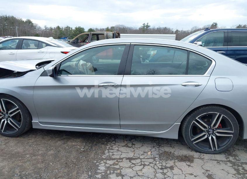 Photo 15 of 2017 Honda Accord SPORT SE (VIN 1HGCR2F15HA240649)