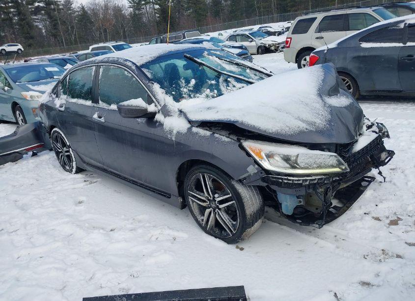2017 Honda Accord SPORT SE (VIN 1HGCR2F15HA262439) main photo