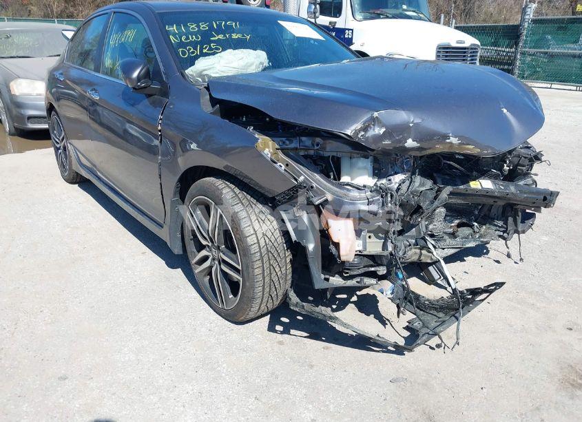 Photo 19 of 2017 Honda Accord SPORT SE (VIN 1HGCR2F16HA010778)