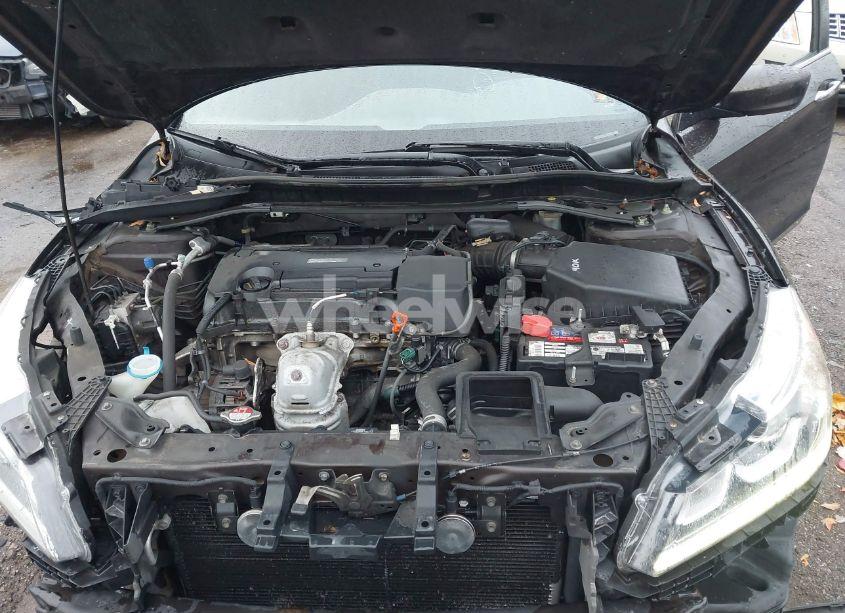 Photo 10 of 2017 Honda Accord SPORT SE (VIN 1HGCR2F16HA068275)