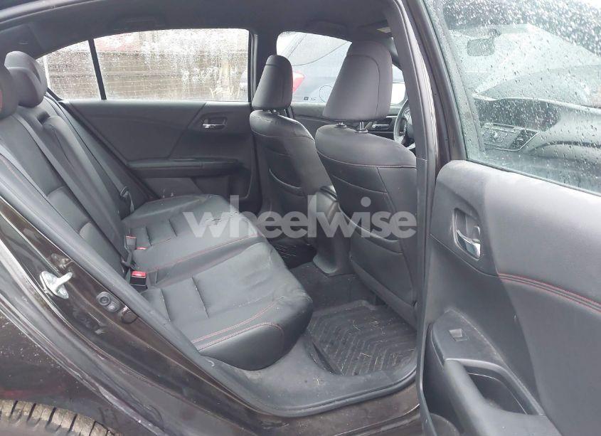 Photo 8 of 2017 Honda Accord SPORT SE (VIN 1HGCR2F16HA068275)