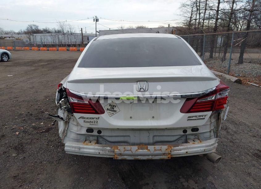 Photo 15 of 2017 Honda Accord SPORT SE (VIN 1HGCR2F16HA079793)