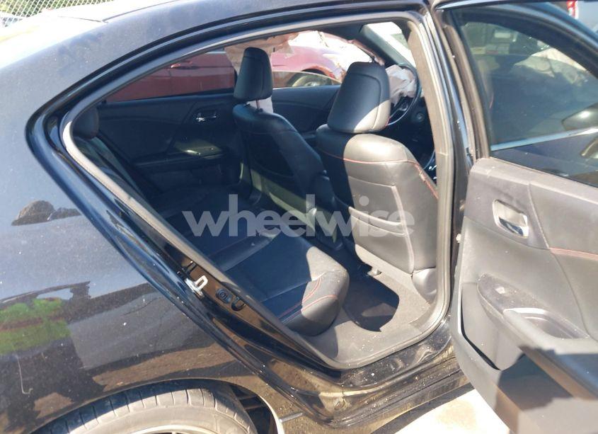 Photo 8 of 2017 Honda Accord SPORT SE (VIN 1HGCR2F16HA120147)