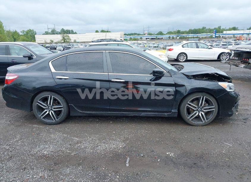 Photo 13 of 2017 Honda Accord SPORT SE (VIN 1HGCR2F16HA181370)