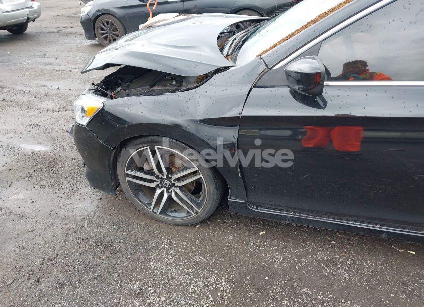 Photo 20 of 2017 Honda Accord SPORT SE (VIN 1HGCR2F16HA181370)