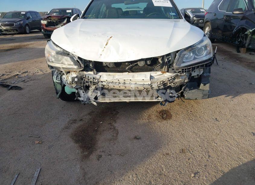 Photo 6 of 2017 Honda Accord SPORT SE (VIN 1HGCR2F16HA223911)