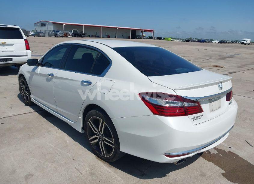 Photo 3 of 2017 Honda Accord SPORT SE (VIN 1HGCR2F16HA264491)