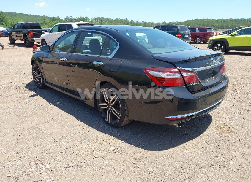Photo 3 of 2017 Honda Accord SPORT SE (VIN 1HGCR2F16HA274230)