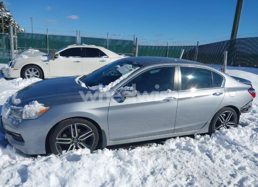 Photo 15 of 2017 Honda Accord SPORT SE (VIN 1HGCR2F16HA294445)