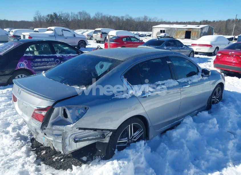 Photo 4 of 2017 Honda Accord SPORT SE (VIN 1HGCR2F16HA294445)
