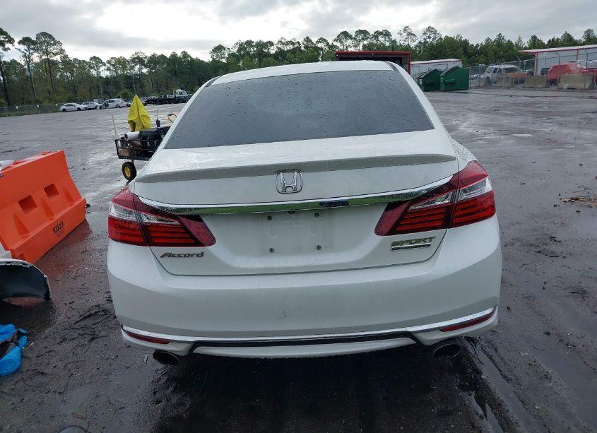 Photo 16 of 2017 Honda Accord SPORT SE (VIN 1HGCR2F17HA005315)