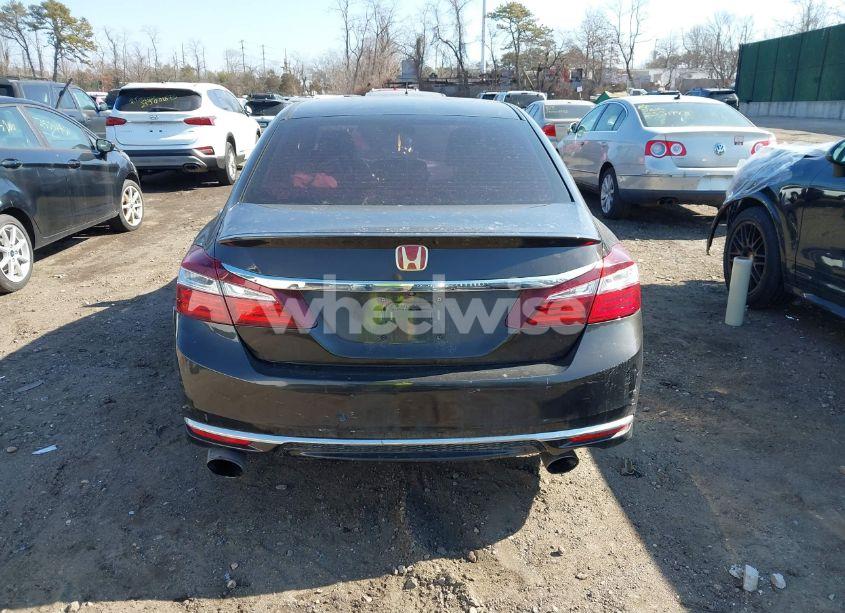 Photo 16 of 2017 Honda Accord SPORT SE (VIN 1HGCR2F17HA040775)