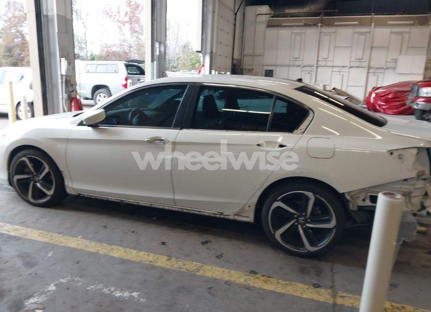 Photo 14 of 2017 Honda Accord SPORT SE (VIN 1HGCR2F17HA079835)