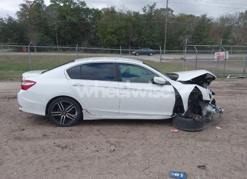 Photo 12 of 2017 Honda Accord SPORT SE (VIN 1HGCR2F17HA085876)