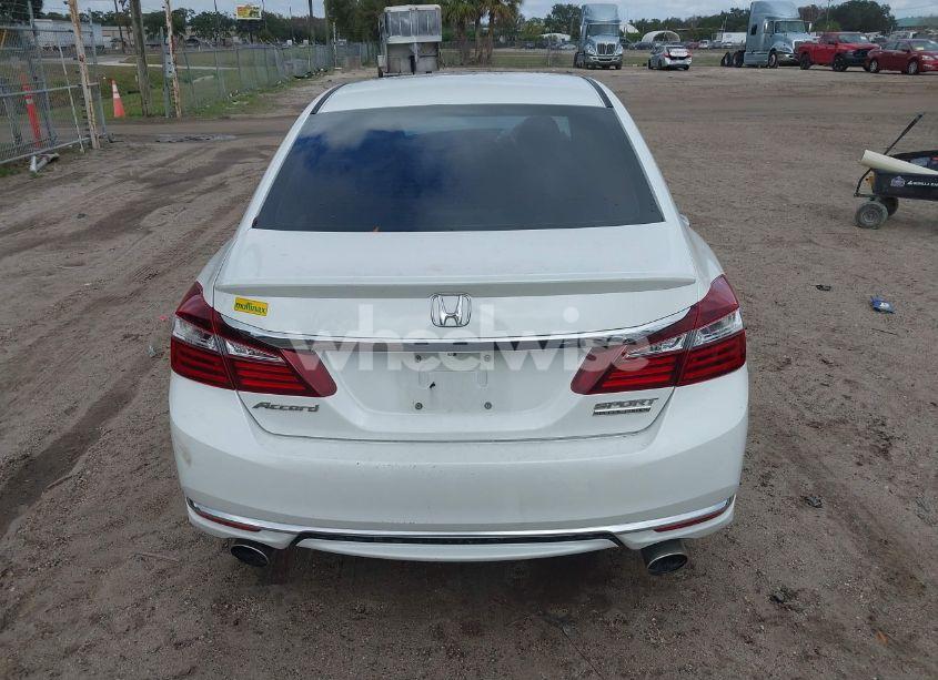 Photo 15 of 2017 Honda Accord SPORT SE (VIN 1HGCR2F17HA085876)