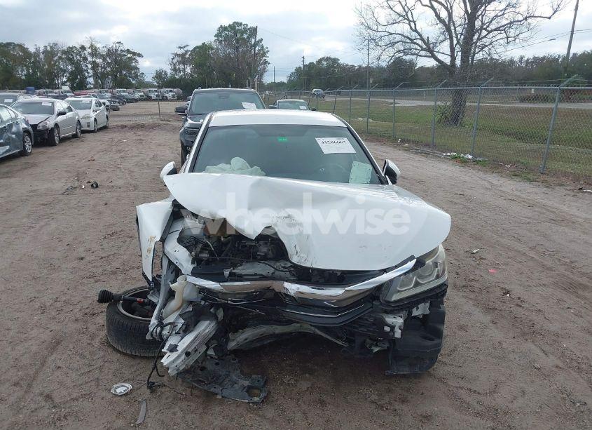 Photo 6 of 2017 Honda Accord SPORT SE (VIN 1HGCR2F17HA085876)