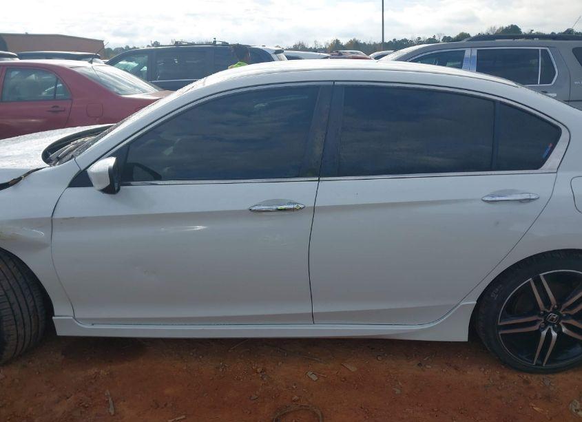 Photo 14 of 2017 Honda Accord SPORT SE (VIN 1HGCR2F17HA162567)