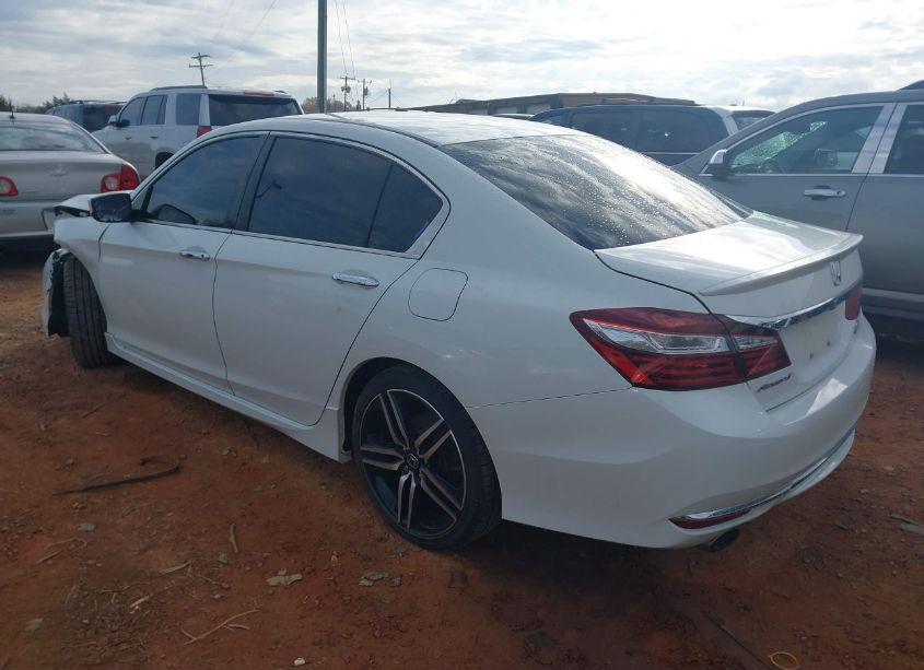 Photo 3 of 2017 Honda Accord SPORT SE (VIN 1HGCR2F17HA162567)