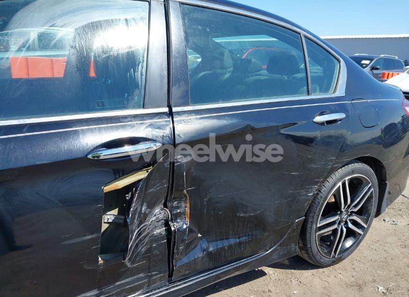 Photo 6 of 2017 Honda Accord SPORT SE (VIN 1HGCR2F17HA196444)