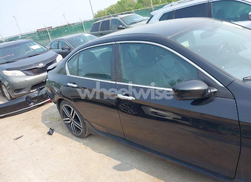 Photo 14 of 2017 Honda Accord SPORT SE (VIN 1HGCR2F18HA014489)