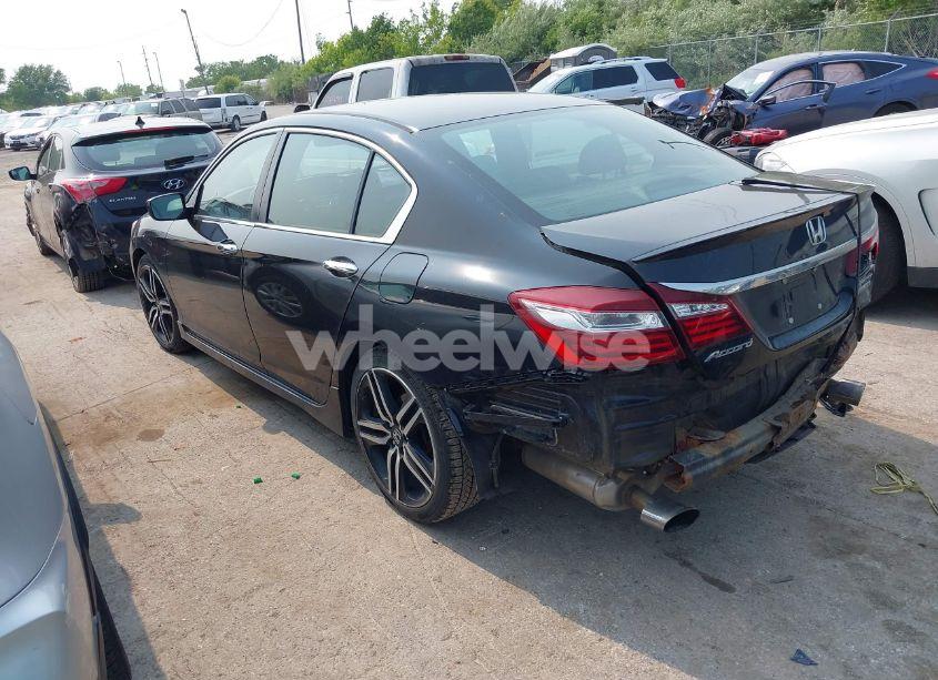 Photo 3 of 2017 Honda Accord SPORT SE (VIN 1HGCR2F18HA014489)