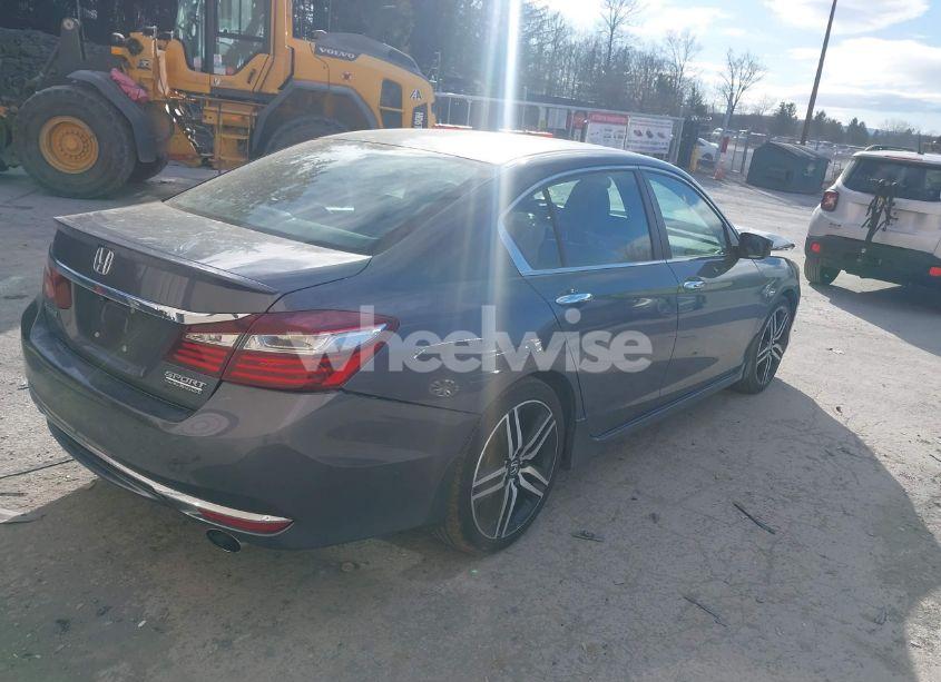 Photo 4 of 2017 Honda Accord SPORT SE (VIN 1HGCR2F18HA035102)