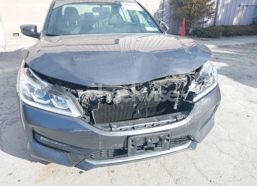 Photo 6 of 2017 Honda Accord SPORT SE (VIN 1HGCR2F18HA035102)