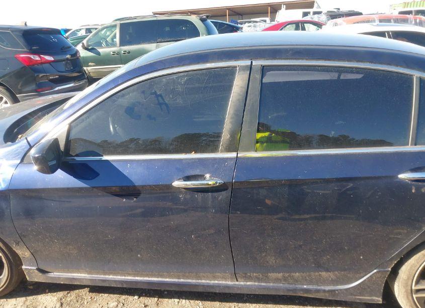 Photo 13 of 2017 Honda Accord SPORT SE (VIN 1HGCR2F18HA066334)