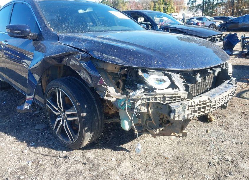 Photo 6 of 2017 Honda Accord SPORT SE (VIN 1HGCR2F18HA066334)